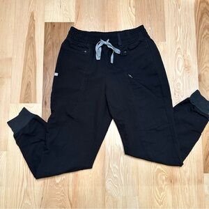 Figs Black Grenelle Jogger Scrub Pants Women’s size XS petite